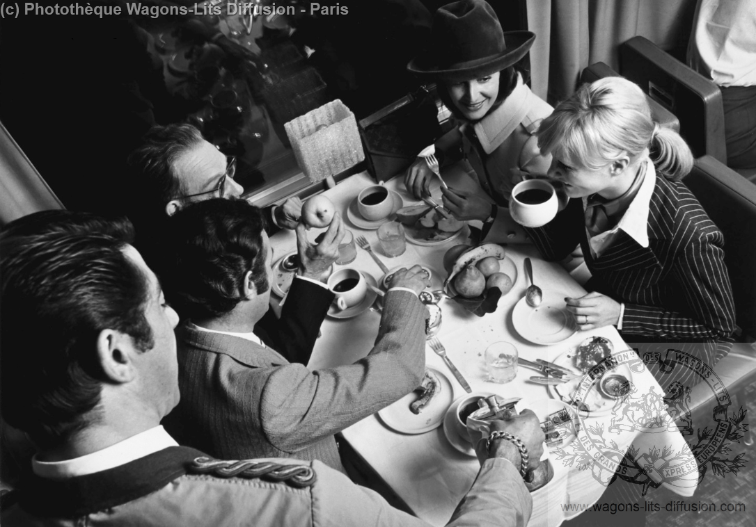 Wl pub voiture restaurant vers 1961